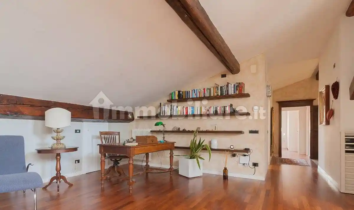 Trilocale via Armando Diaz, Centro Storico, Trento - foto 2