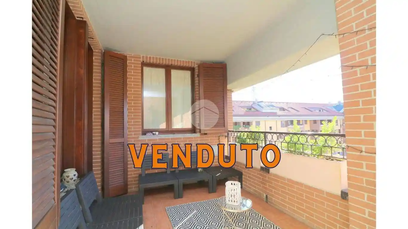 Appartamento in vendita a Rho
