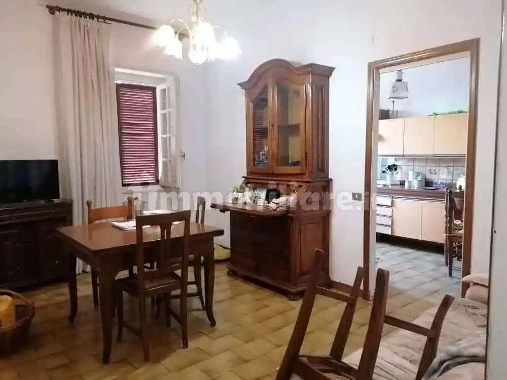 Appartamento in vendita a Massa