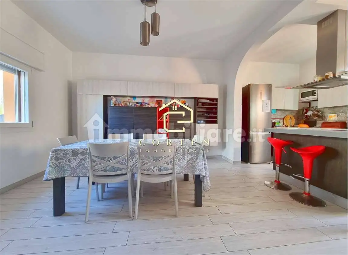 Villa bifamiliare via Martiri Di Cefalonia, Centro, Bagnoli di Sopra - foto 5