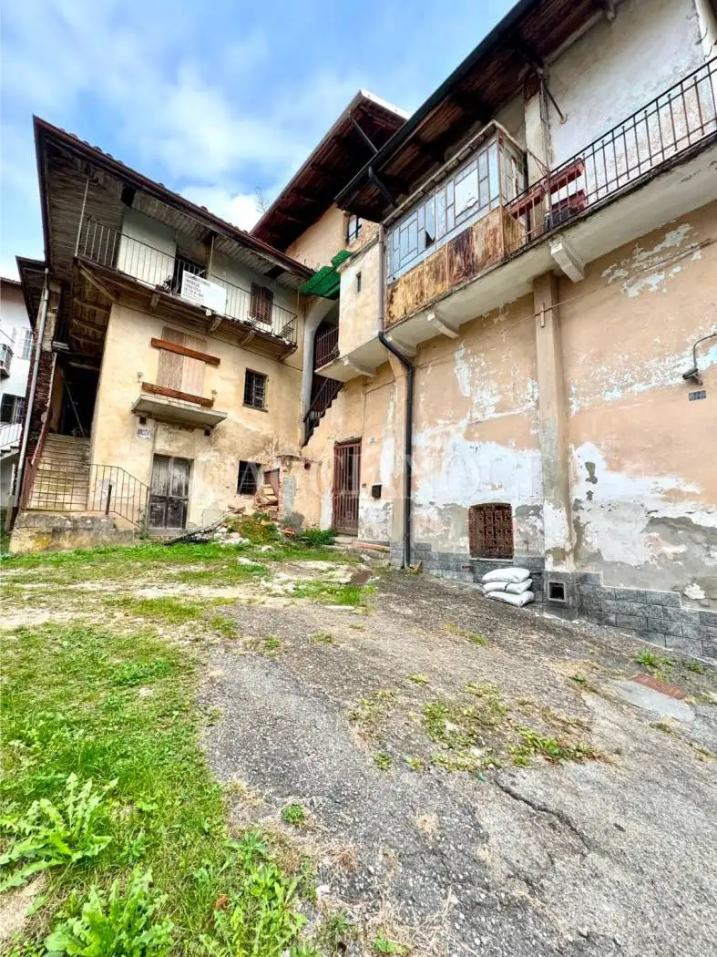 Rustico - Casale in vendita a Lessona