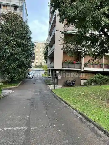 Bilocale via dei Ciclamini 11, Primaticcio, Milano - foto 4