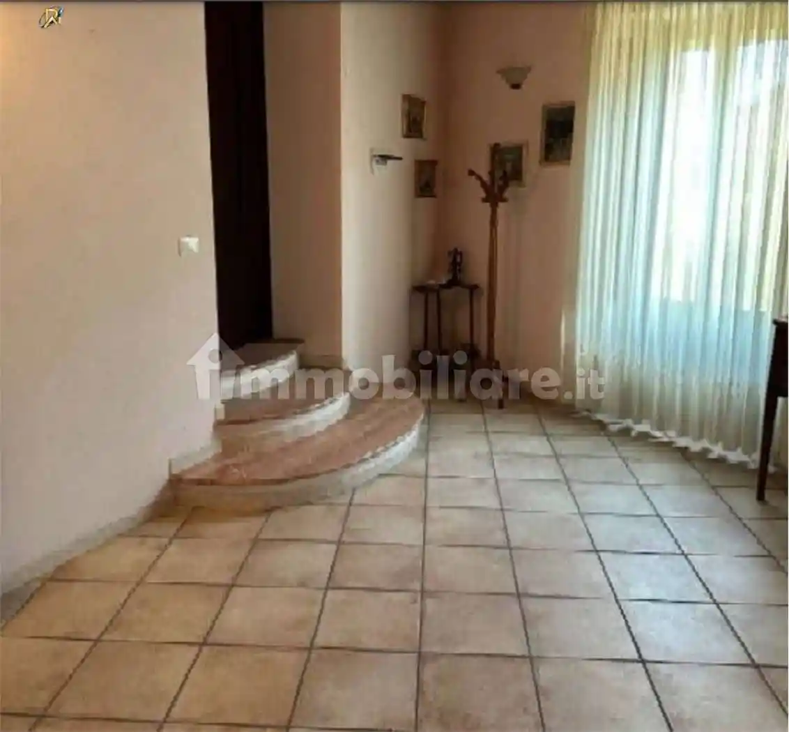 Appartamento all'asta piazza Nino Sistu    , 2, Isili - foto 2