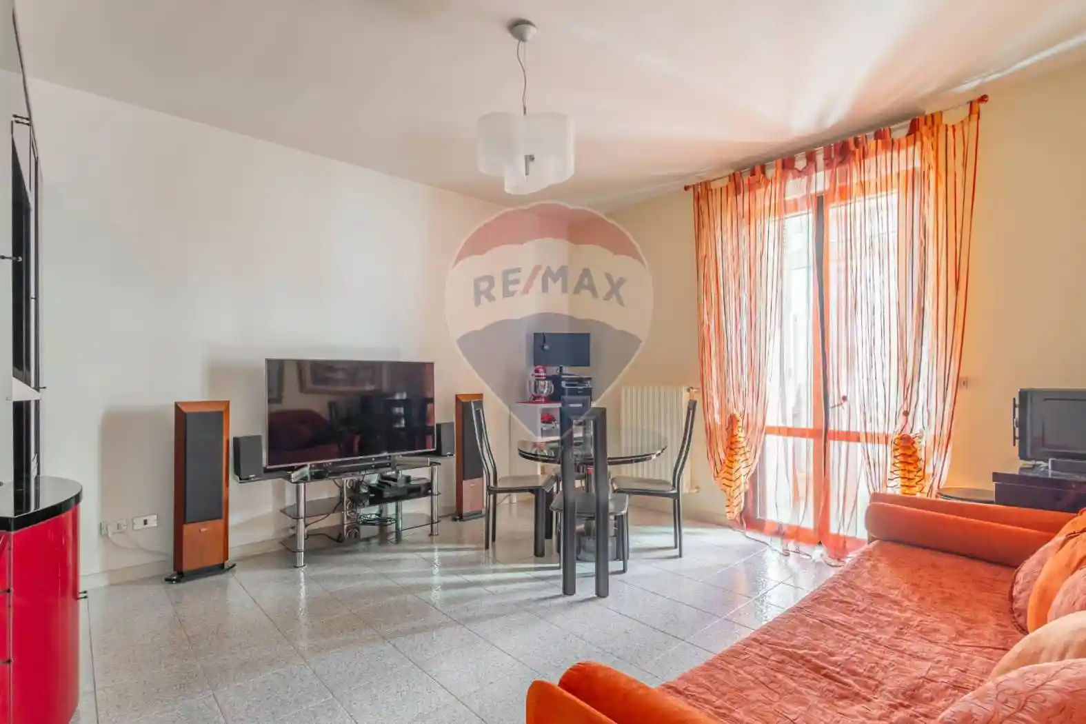 Trilocale via Raffaele Perrone 12, Loseto, Bari - foto 2