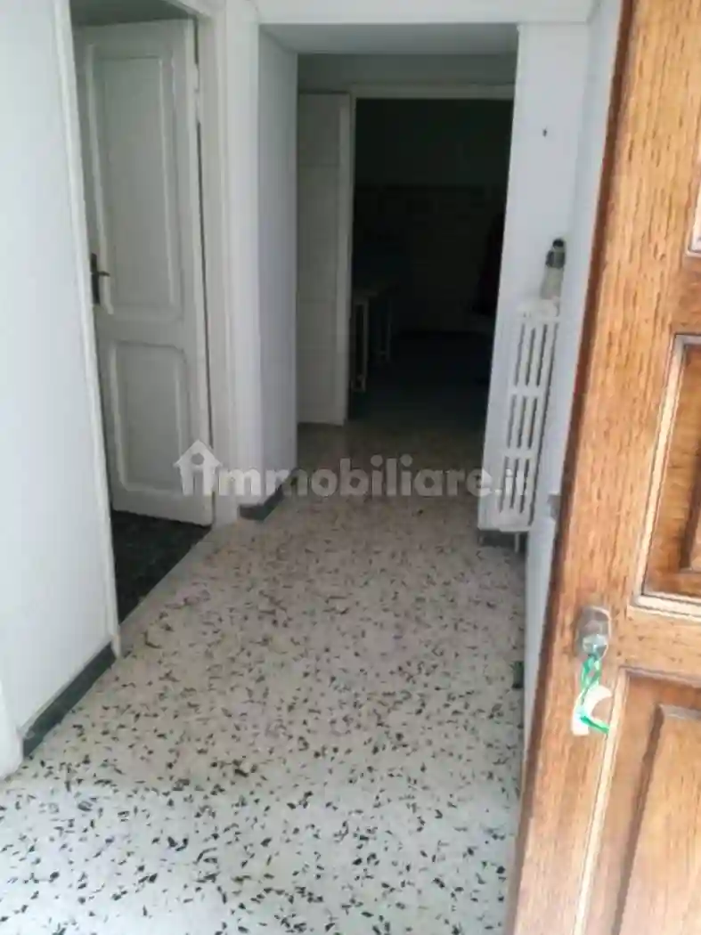 Bilocale piazza Antonio Gramsci 15, Centro Storico, Albano Laziale - foto 4