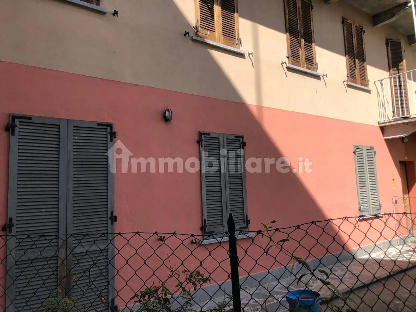 Appartamento in vendita a Mesenzana