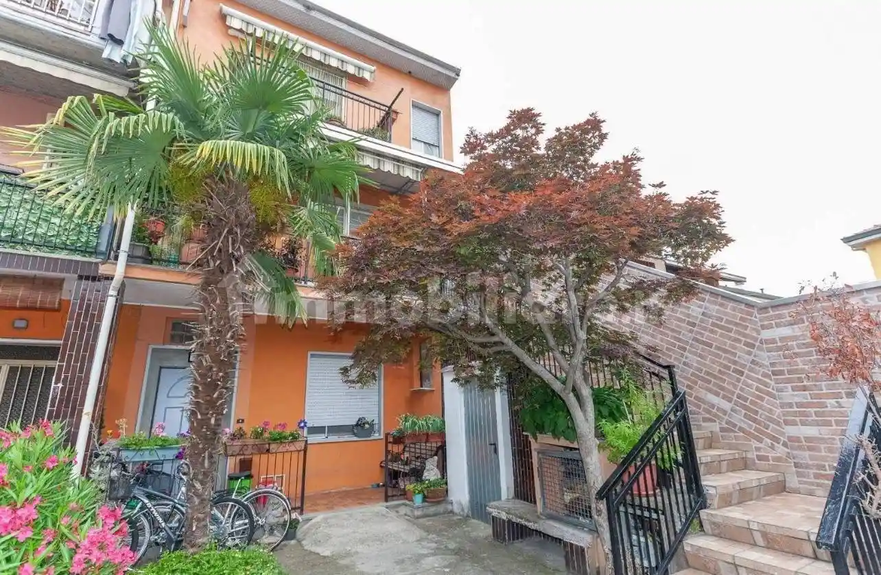 Appartamento in affitto a Bollate