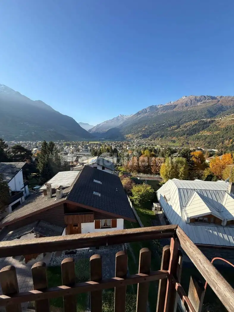 Trilocale via Monte Reit 9, Centro, Bormio - foto 3