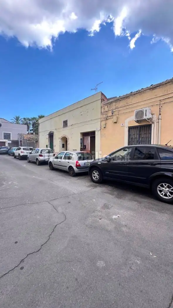 Appartamento in vendita a Catania