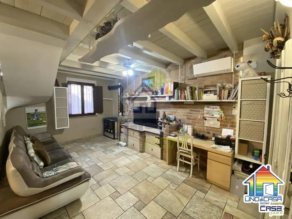 Villetta a schiera in vendita a Cremosano