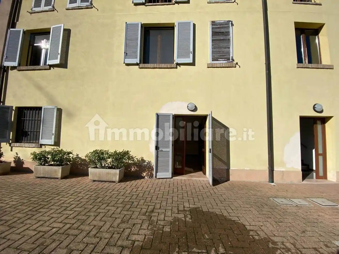 Bilocale buono stato, piano terra, Centro, Cortemaggiore - foto 2