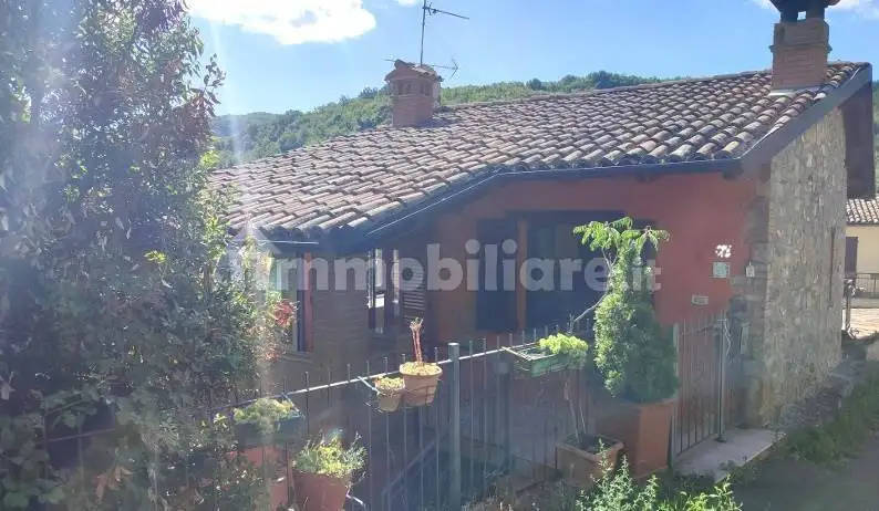 Casa indipendente in vendita a Romagnese