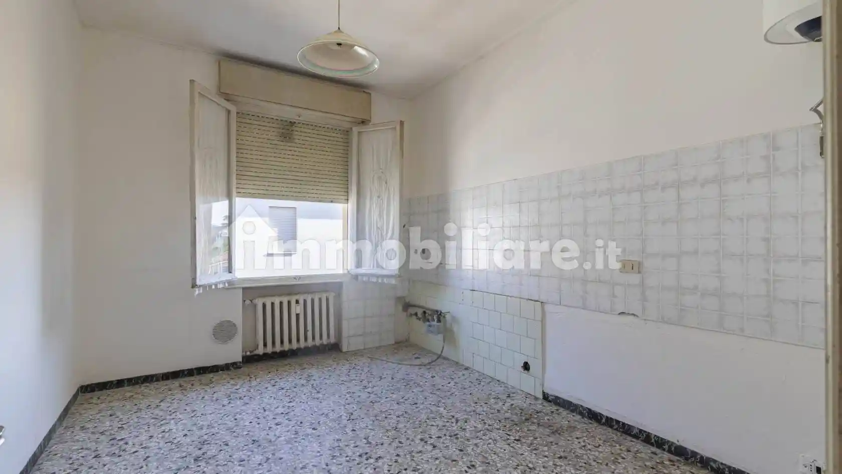 Appartamento in vendita a Modena