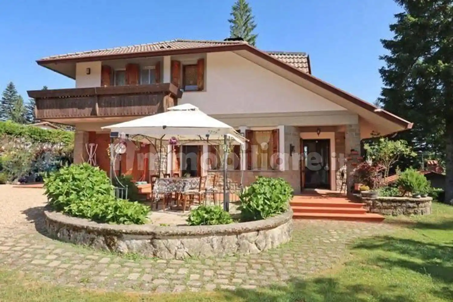 Villa in vendita a Pelago