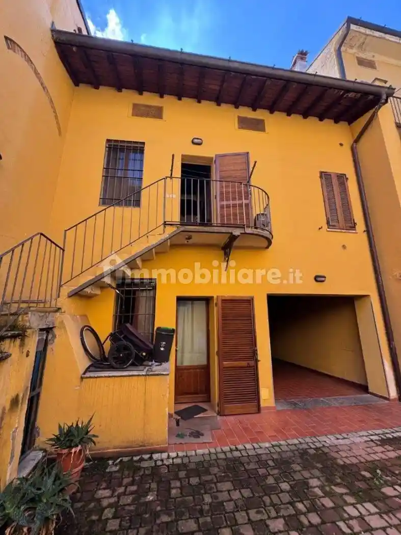 Palazzo - Edificio in vendita a Cremona