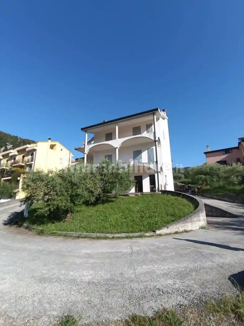 Appartamento in vendita a Lauria