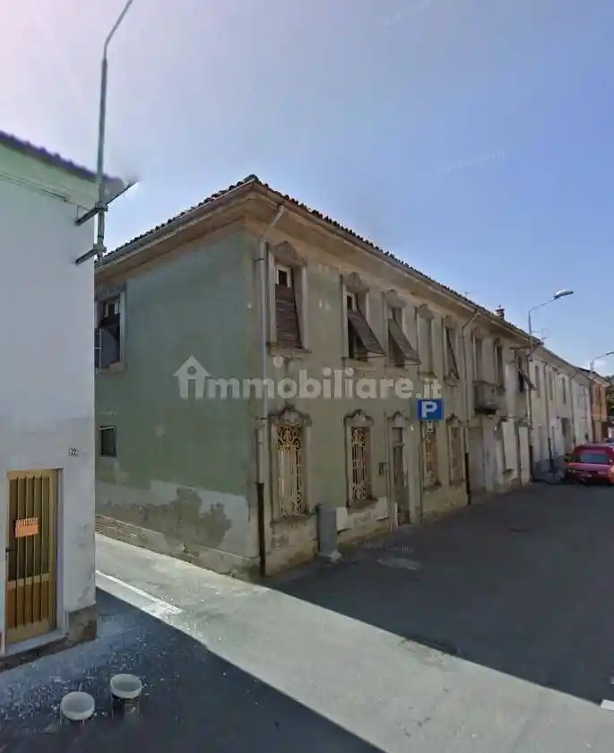 Appartamento in vendita a Zeme