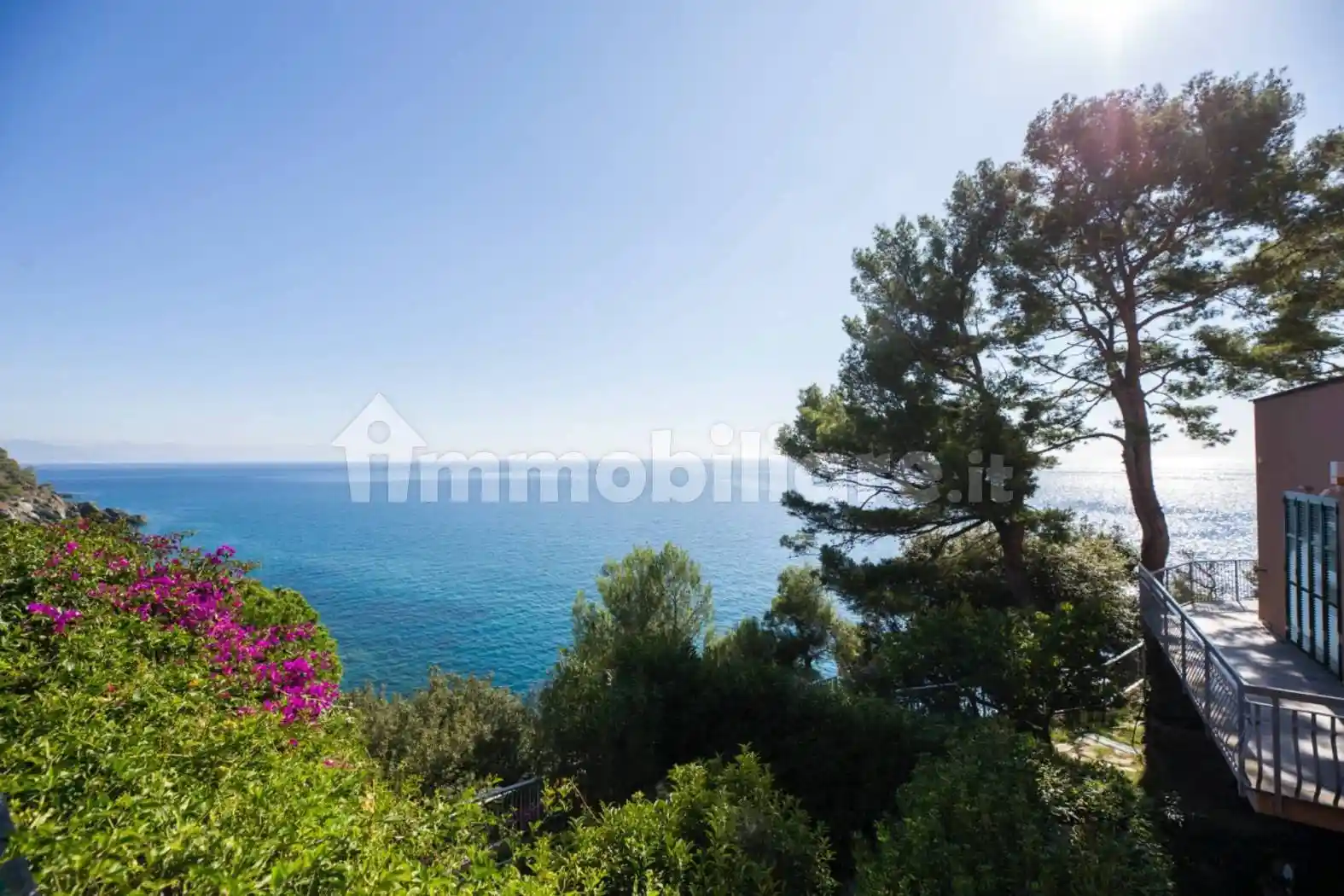 Trilocale via Pini d'Aleppo 22, Sant'Ambrogio, Varazze - foto 3