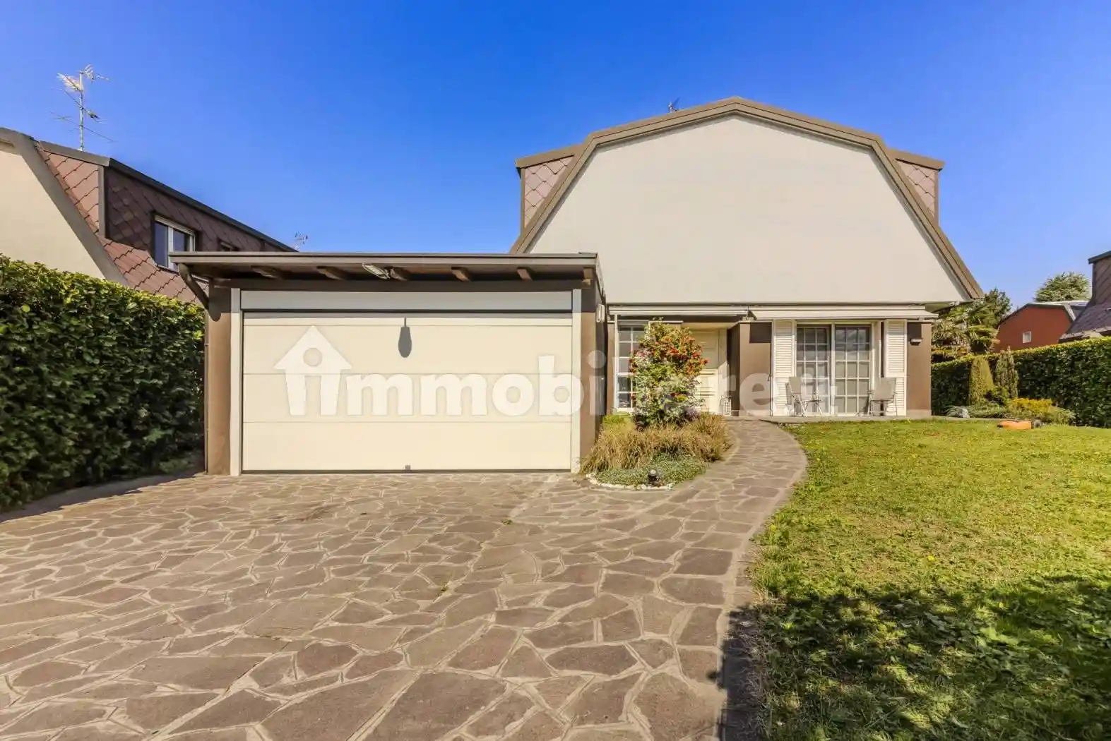 Villa in vendita a Arese