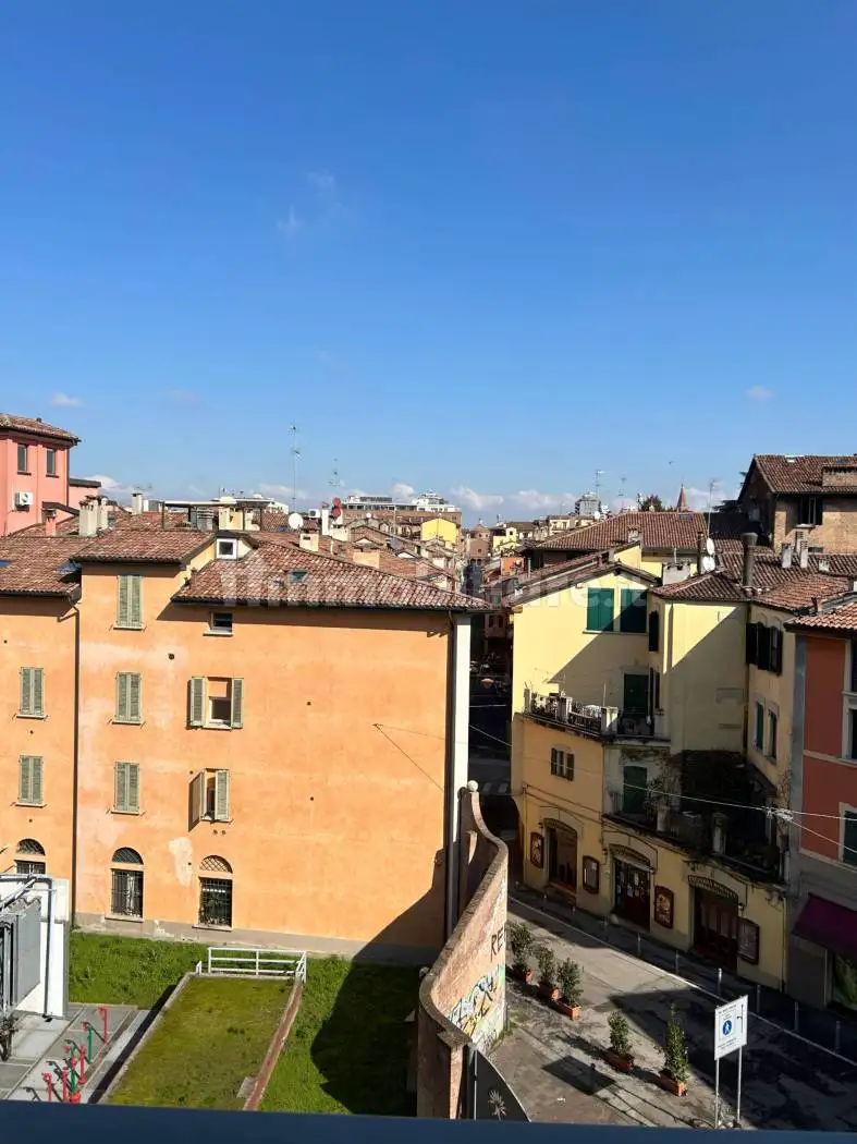 Appartamento in vendita a Bologna