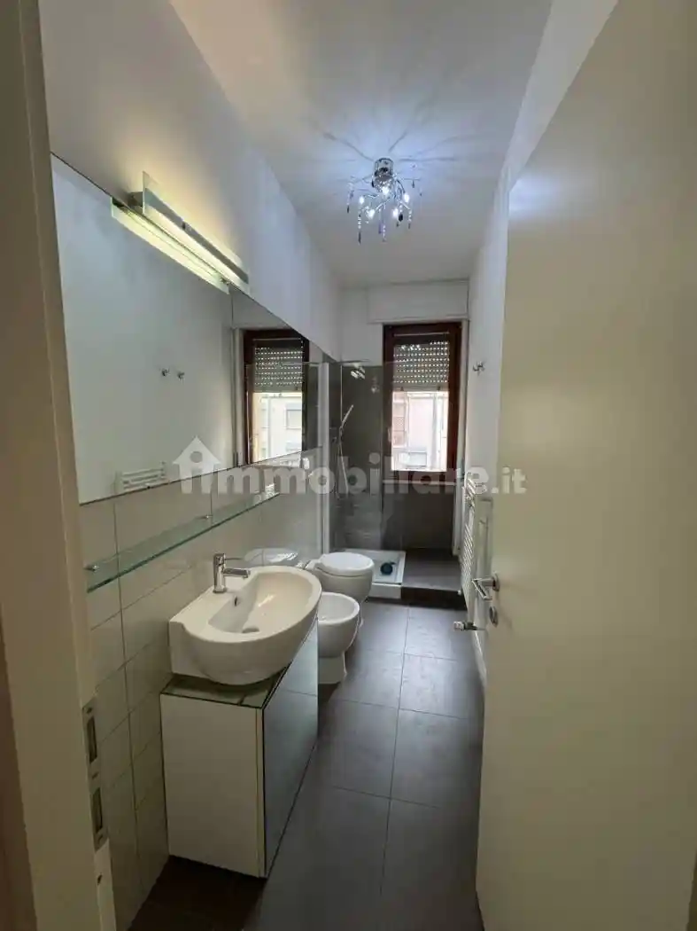 Bilocale via Monte Grappa 14, Via Grande - Piazza della Repubblica, Livorno - foto 4