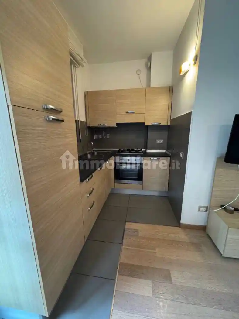 Bilocale via Monte Grappa 14, Via Grande - Piazza della Repubblica, Livorno - foto 5