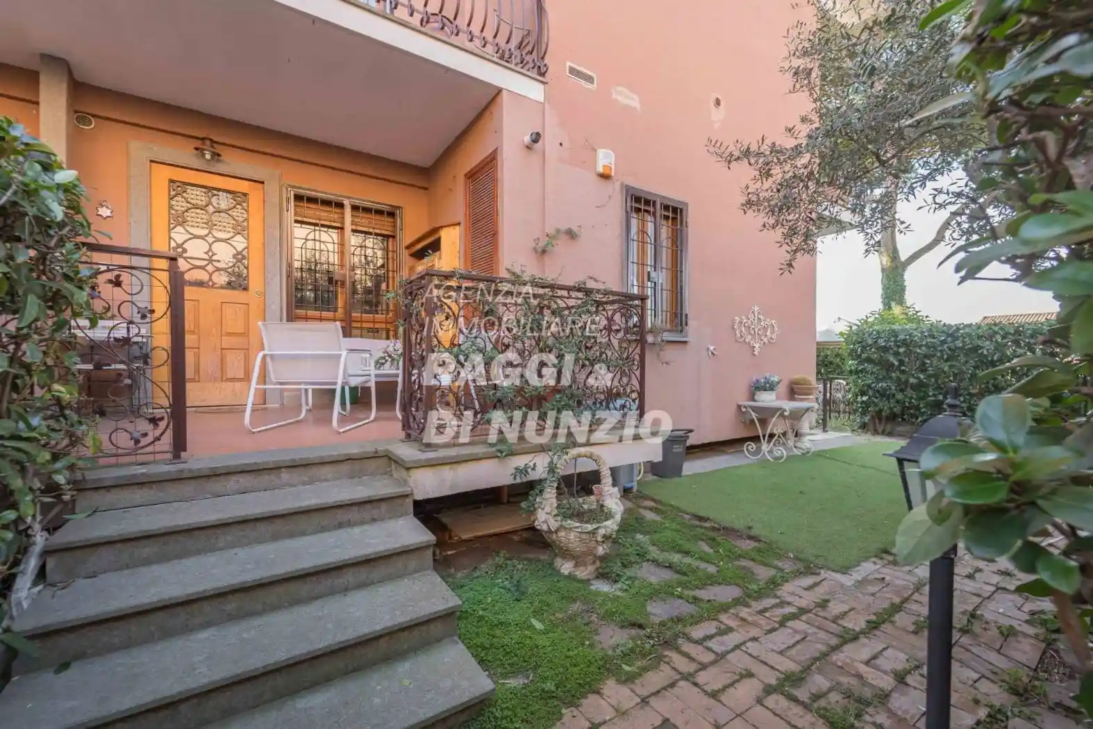 Appartamento in vendita a Grottaferrata