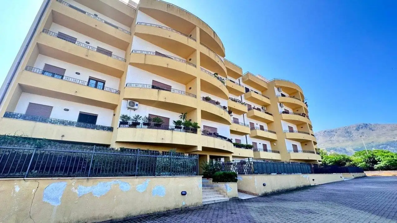 Appartamento in vendita a Carini