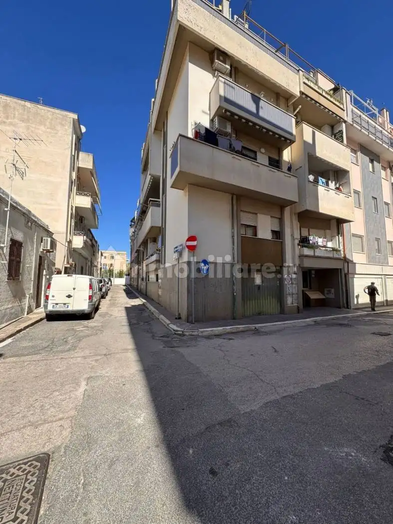 Trilocale via Isonzo 36, Centro, Nettuno - foto 4