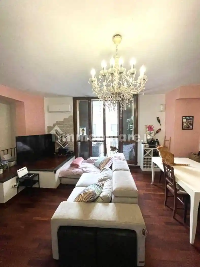 Appartamento ottimo stato, su più livelli, Quartiere Venezia, Livorno - foto 2