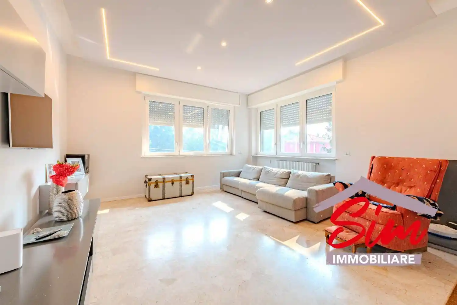 Villa in vendita a Oleggio