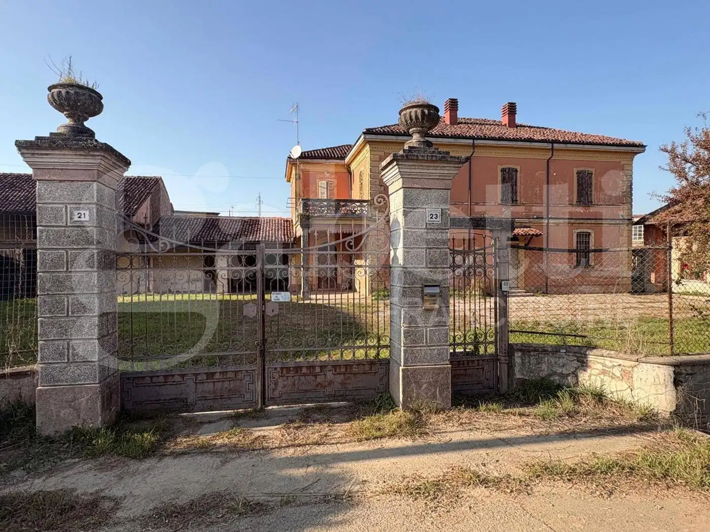 Villa in vendita a Pozzaglio ed Uniti