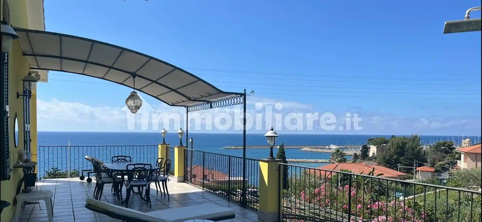 Appartamento in vendita a Santo Stefano al Mare