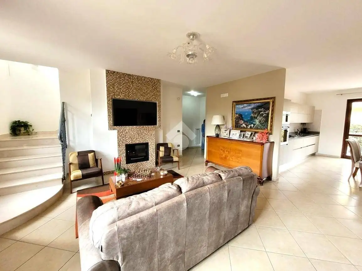 Villa unifamiliare via Gavetelle, Bucciano - foto 4