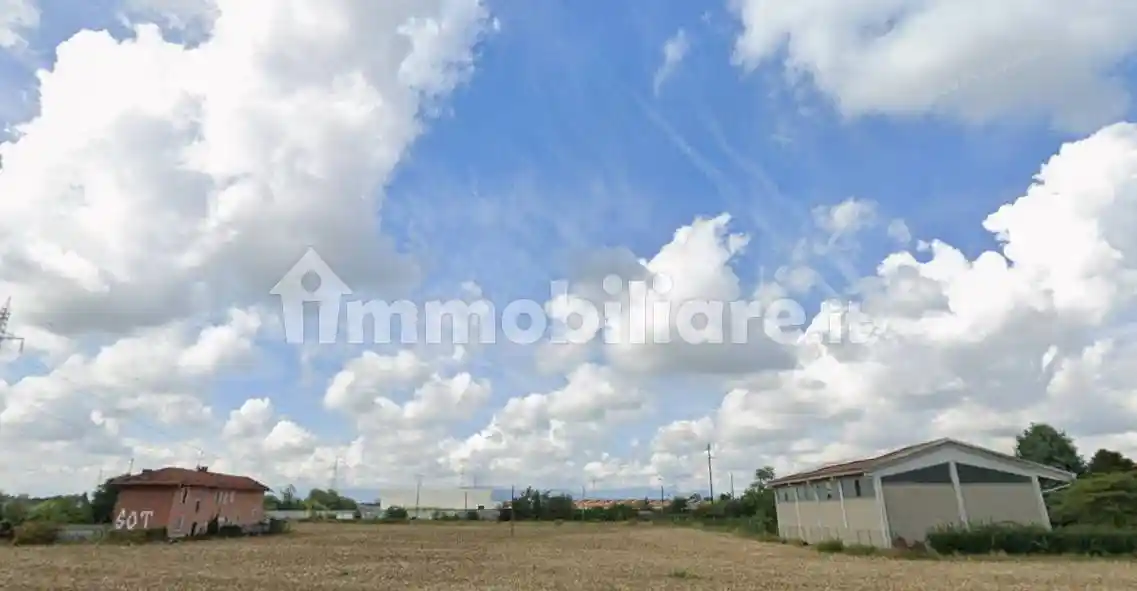Palazzo - Edificio in vendita a Nichelino