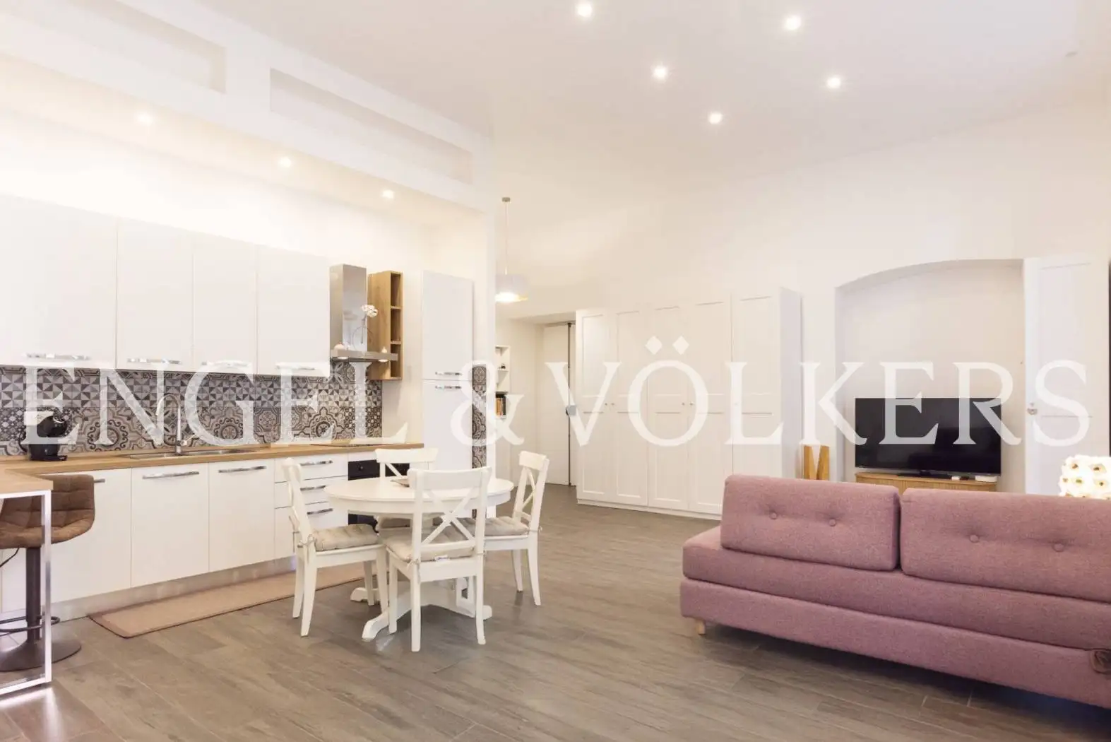 Appartamento in vendita a Napoli