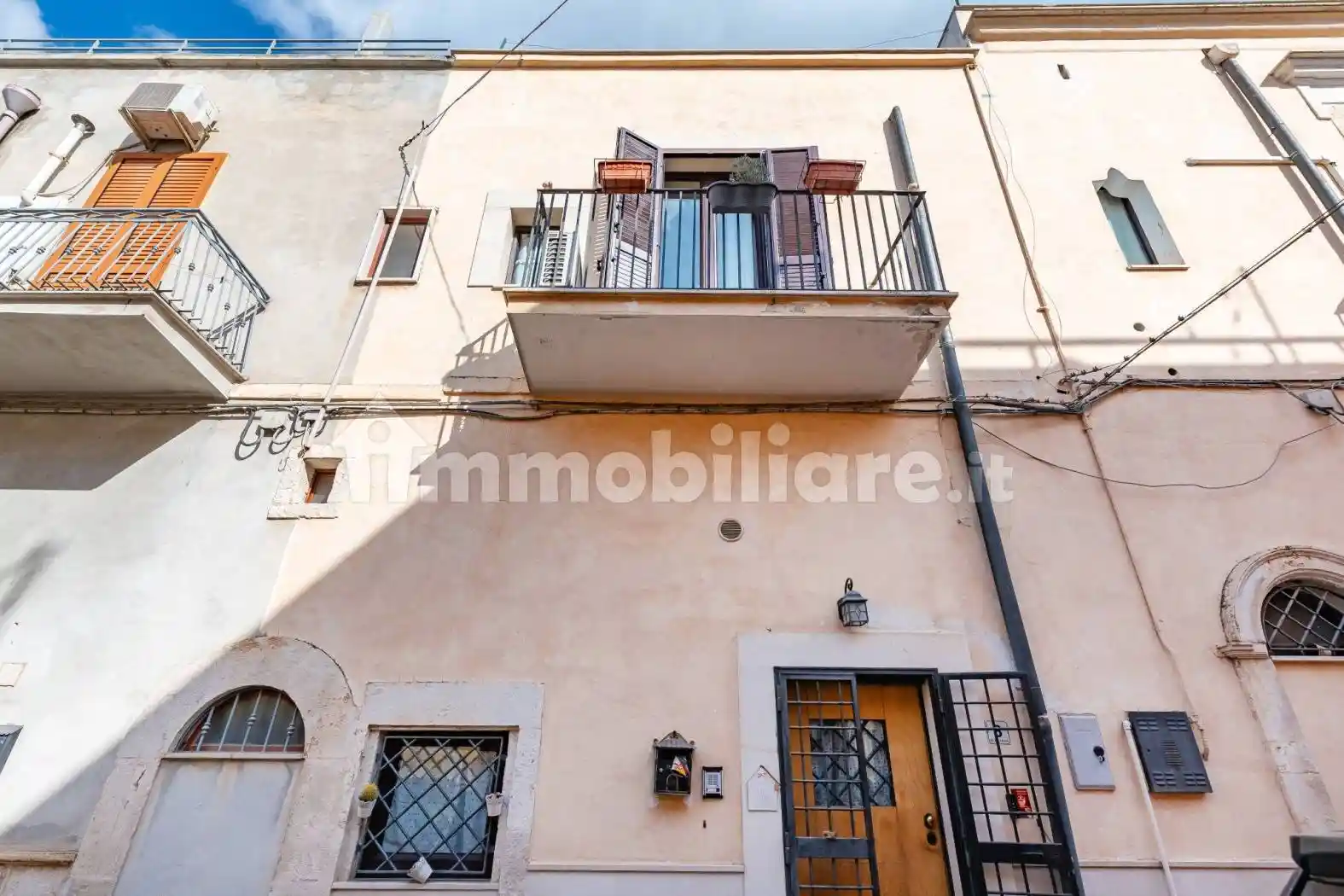 Casa indipendente in vendita a Adelfia