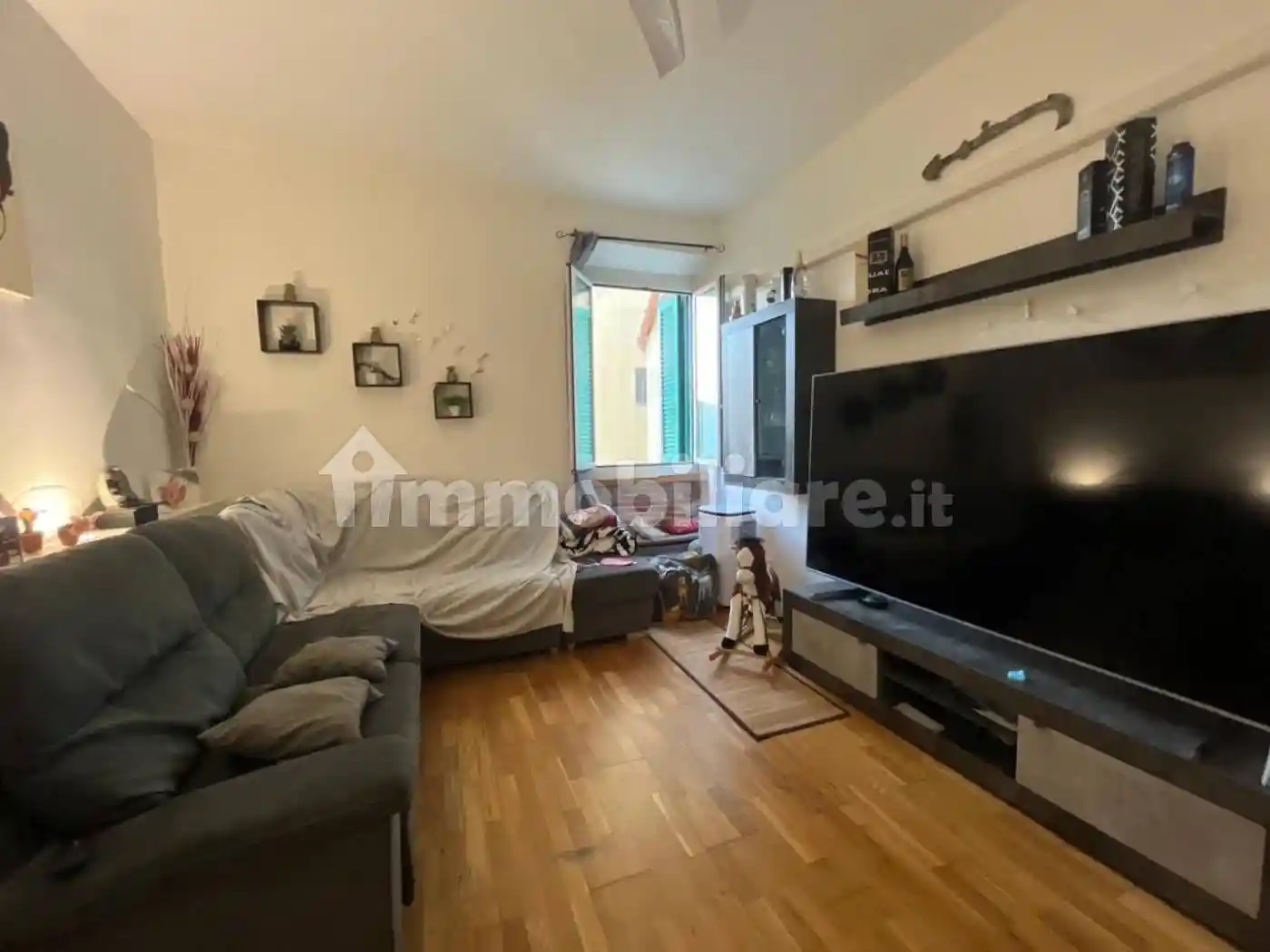 Appartamento in vendita a Livorno