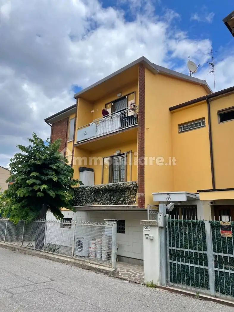 Appartamento in vendita a Bologna