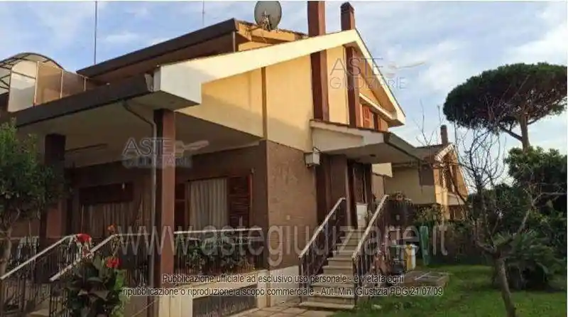 Villa in vendita a Anzio