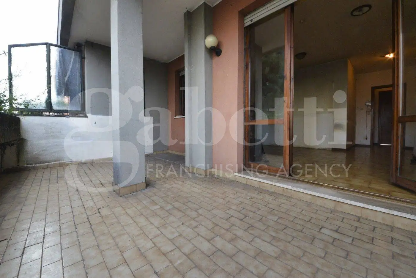 Appartamento in vendita a Monza