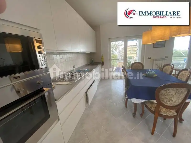 Appartamento in vendita a San Sostene