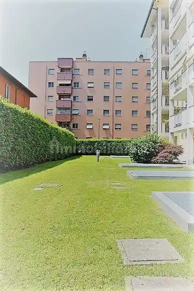 Quadrilocale via Fratelli Rizzardi 37, Trenno, Milano - foto 4