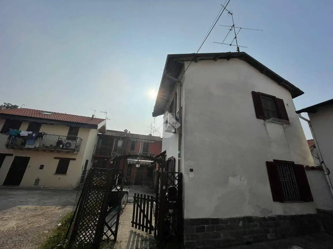 Terratetto unifamiliare via san protaso 18, Casorate Primo - foto 5