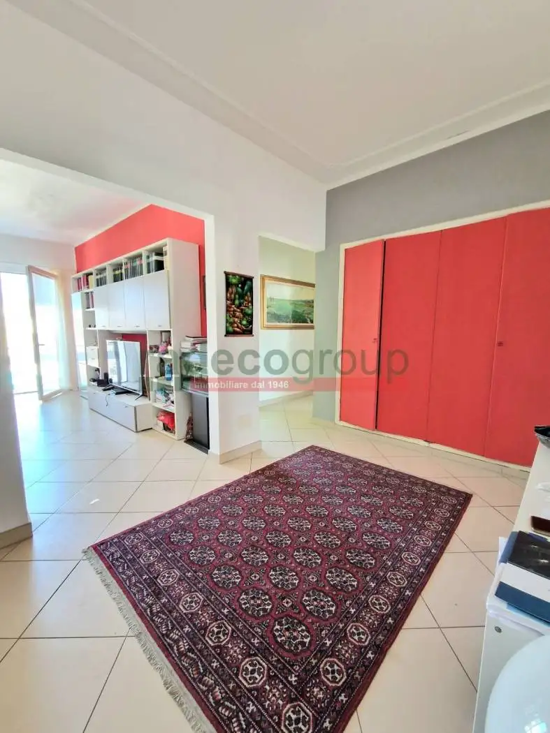 Appartamento in vendita a Livorno