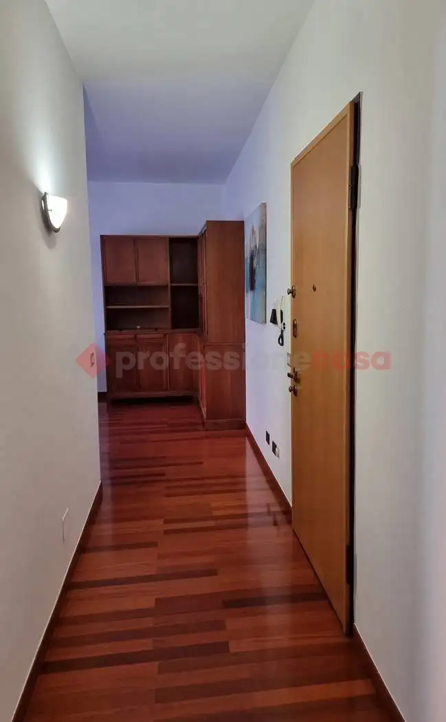 Bilocale via XXIV Maggio, Centro, Arona - foto 4