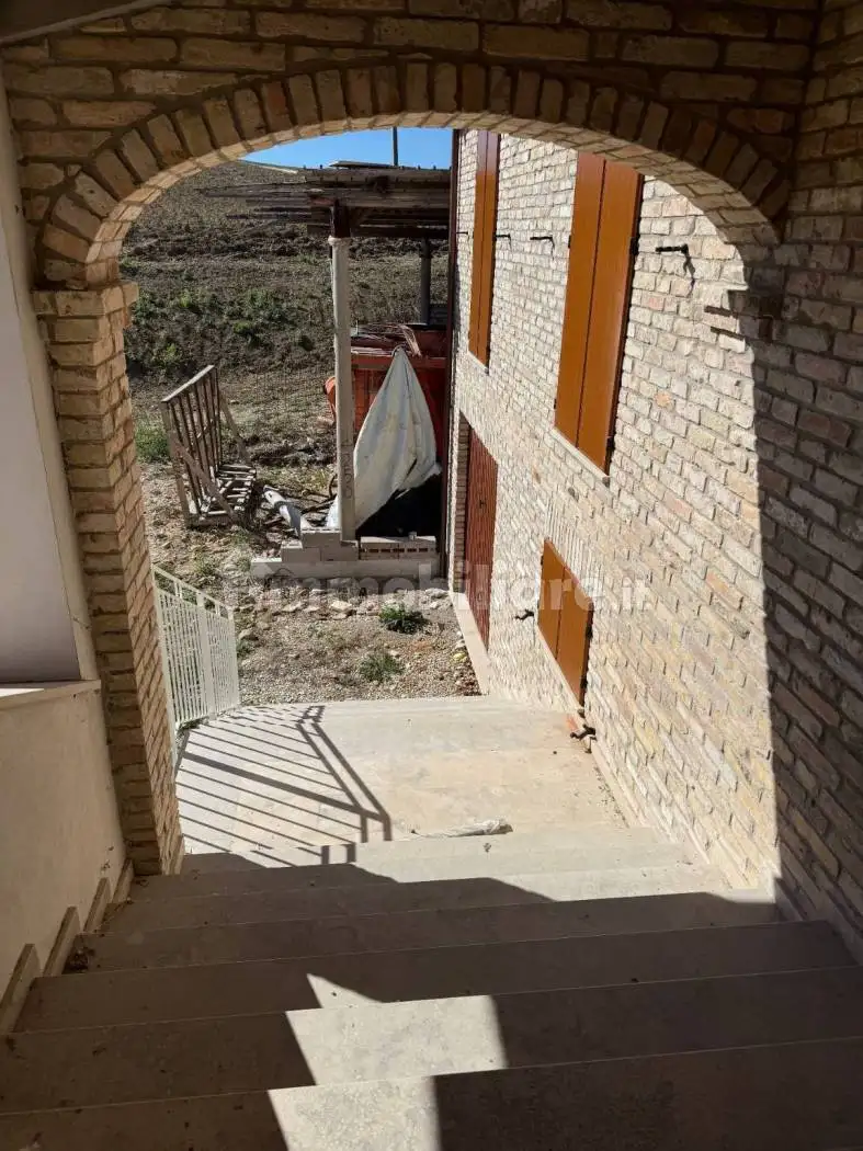 Rustico, nuovo, 450 m², Centro, Appignano del Tronto - foto 5