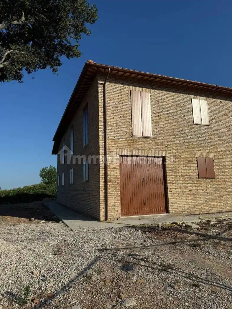 Rustico - Casale in vendita a Appignano del Tronto