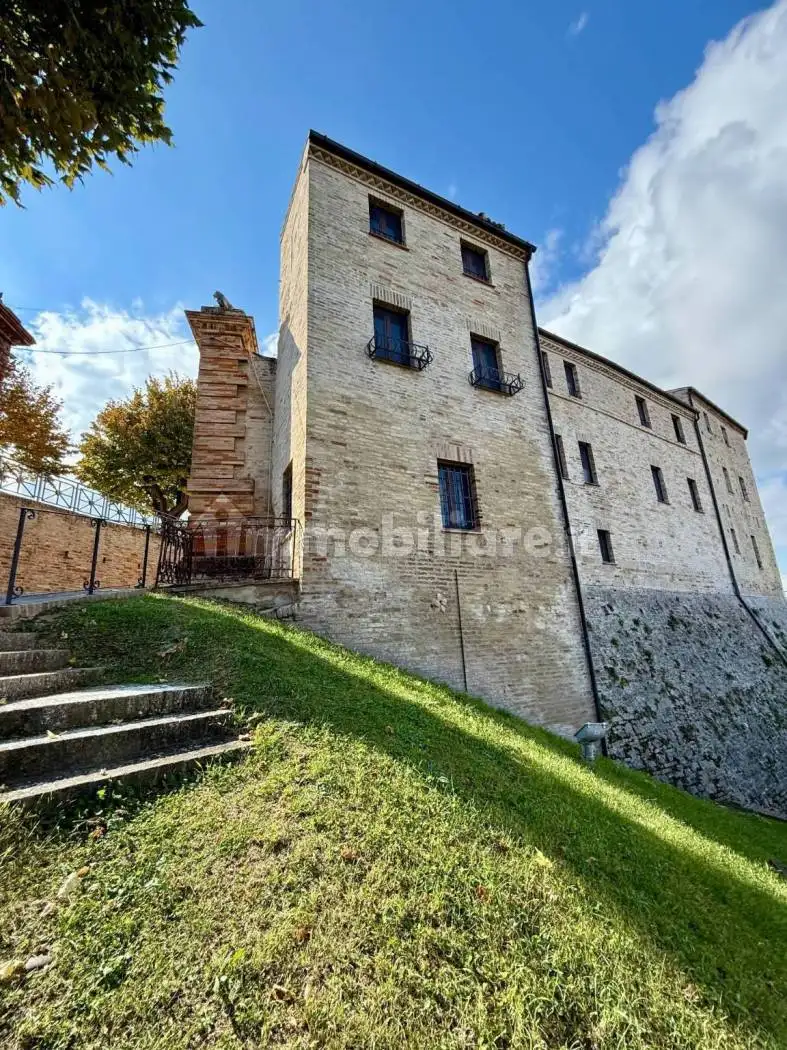 Casa indipendente in vendita a Altidona