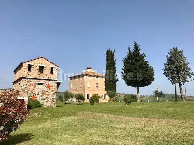 Rustico - Casale in vendita a Montalto delle Marche
